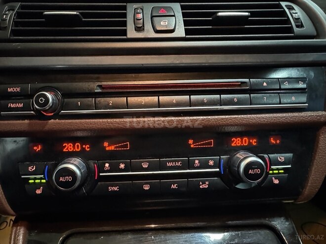 BMW 528 2015, 255,000 km - 2.0 l - Bakı