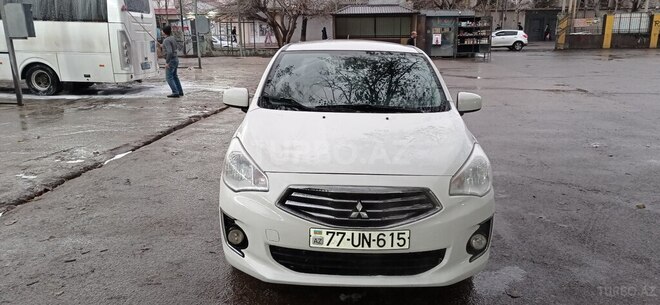 Mitsubishi Mirage 2019, 122,500 km - 1.2 л - Bakı