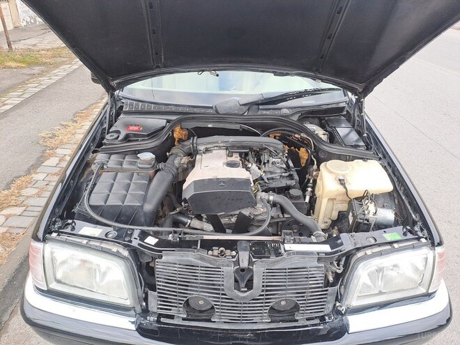 Mercedes C 230 1999, 247,802 km - 2.3 l - Balakən