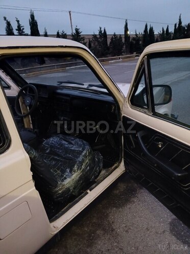 LADA (VAZ) Niva 1993, 160,000 km - 1.6 л - Bakı