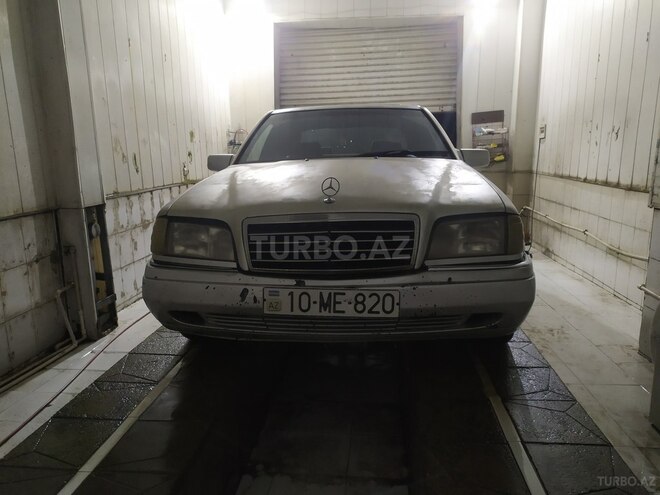 Mercedes C 220 1995, 25,644 km - 2.2 l - Bakı