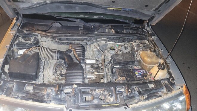 Saturn VUE 2002, 190,000 km - 2.2 l - Gəncə