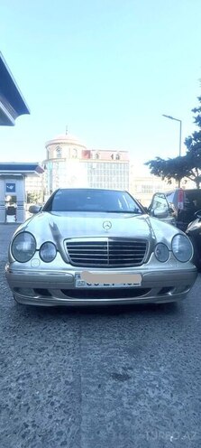 Mercedes E 220 d 2001, 331,000 km - 2.2 l - Bakı