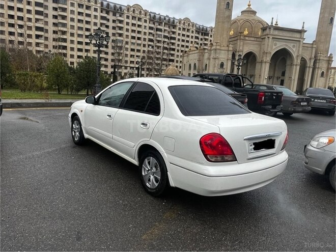 Nissan Sunny 2009, 239,000 km - 1.3 l - Bakı