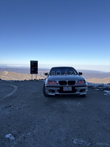 BMW 320 2001, 345,000 km - 2.2 l - Quba