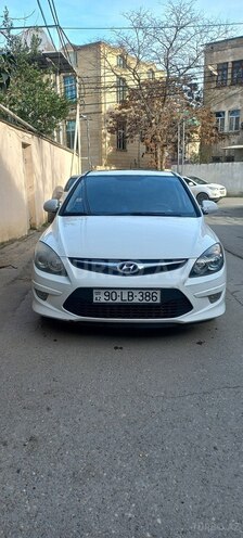 Hyundai i30 2011, 310,000 km - 1.6 л - Bakı