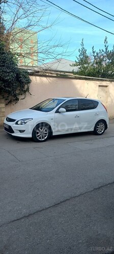 Hyundai i30 2011, 310,000 km - 1.6 л - Bakı