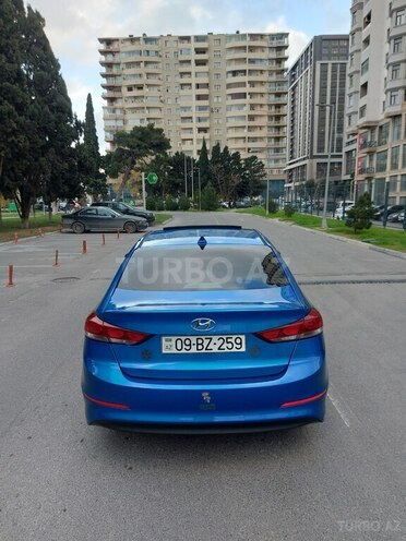 Hyundai Elantra 2017, 130,000 km - 2.0 l - Bakı