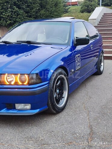 BMW 316 1996, 320,000 km - 1.6 l - Qusar