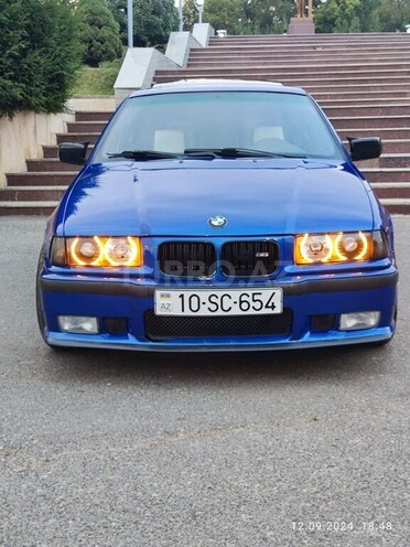 BMW 316 1996, 320,000 km - 1.6 l - Qusar