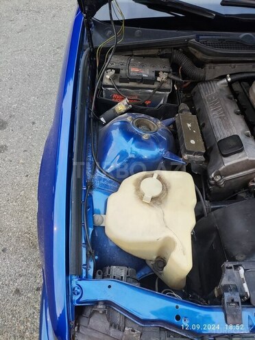 BMW 316 1996, 320,000 km - 1.6 l - Qusar