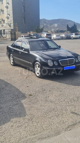 Mercedes E 240 2000, 375,000 km - 2.4 l - Bakı