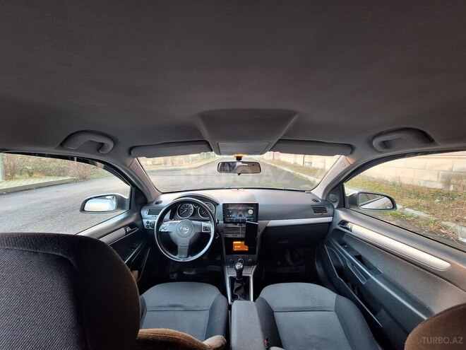Opel Astra 2004, 247,665 km - 1.4 л - Zaqatala