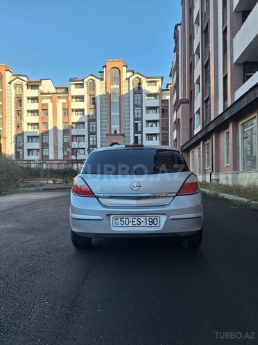 Opel Astra 2004, 247,665 km - 1.4 л - Zaqatala