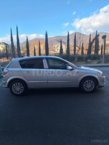 Opel Astra 2004, 247,665 km - 1.4 л - Zaqatala