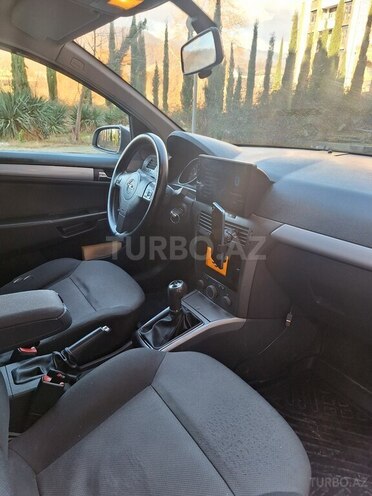 Opel Astra 2004, 247,665 km - 1.4 л - Zaqatala
