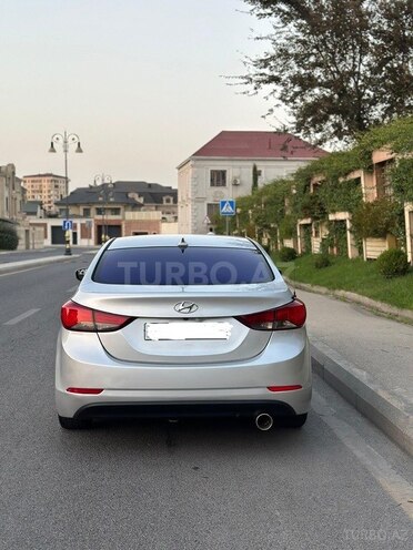 Hyundai Elantra 2015, 82,000 km - 1.8 л - Bakı
