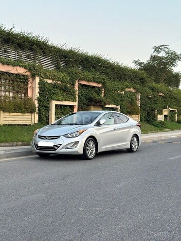 Hyundai Elantra 2015, 82,000 km - 1.8 л - Bakı