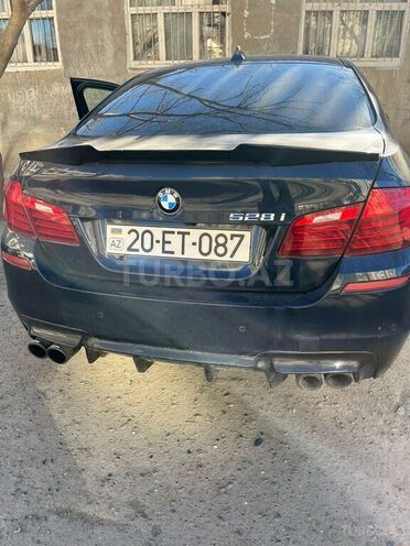 BMW 528 2014, 160,000 km - 2.0 л - Gəncə