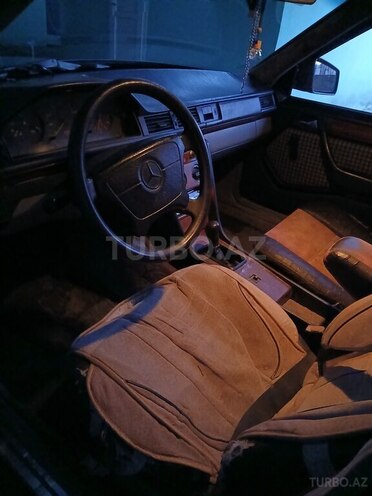 Mercedes E 230 1991, 356,875 km - 2.3 l - Neftçala