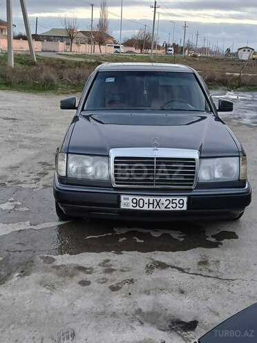 Mercedes E 230 1991, 356,875 km - 2.3 l - Neftçala