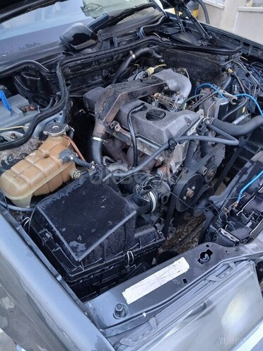 Mercedes E 230 1991, 356,875 km - 2.3 l - Neftçala