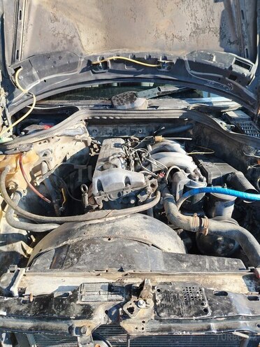 Mercedes E 200 d 1991, 622,888 km - 2.0 л - Göyçay