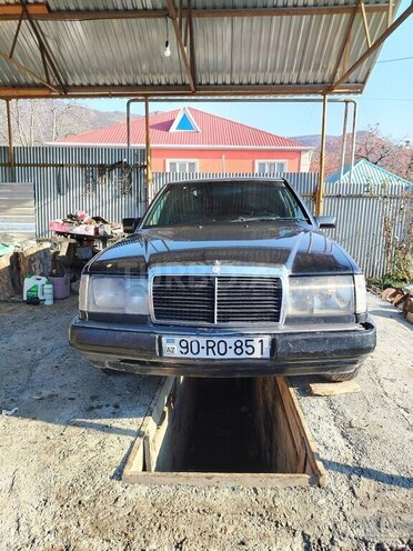Mercedes E 200 d 1991, 622,888 km - 2.0 л - Göyçay