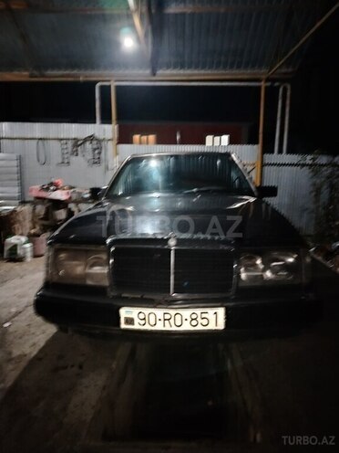 Mercedes E 200 d 1991, 622,888 km - 2.0 л - Göyçay