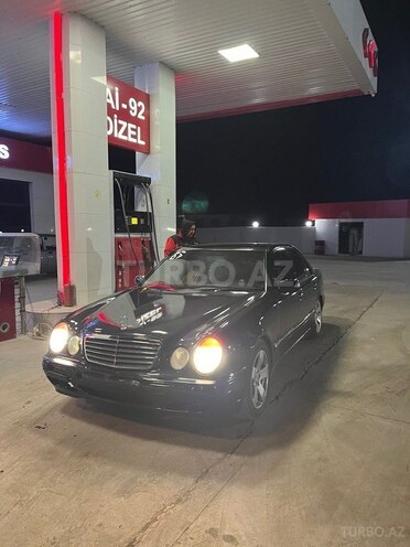 Mercedes E 220 d 2001, 600,000 km - 2.2 l - Qazax