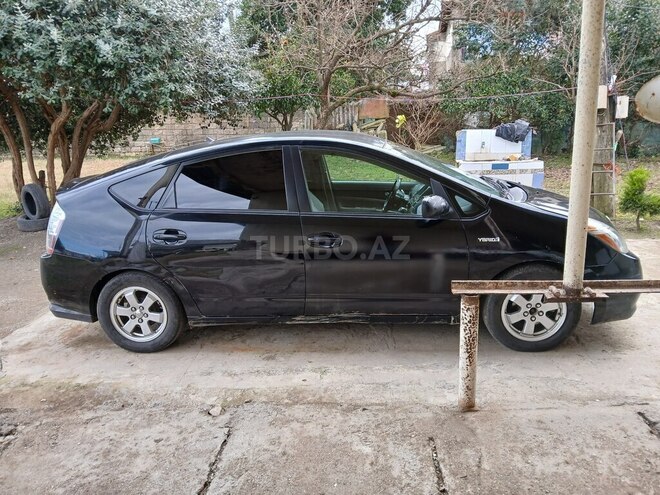 Toyota Prius 2007, 200,046 km - 1.5 l - Astara