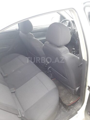 Chevrolet Aveo 2011, 296,856 km - 1.4 l - Quba