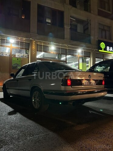 BMW 520 1990, 246,000 km - 2.0 l - Bakı