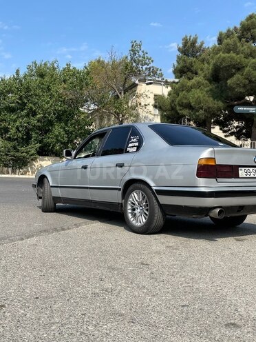 BMW 520 1990, 246,000 km - 2.0 l - Bakı
