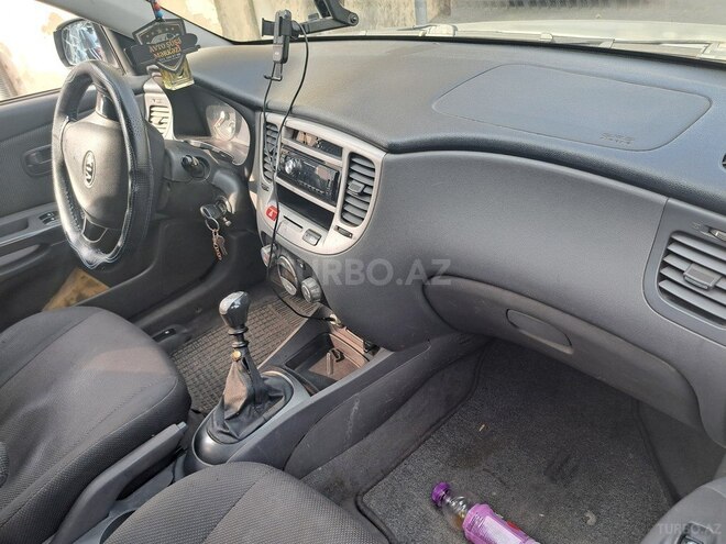 Kia Rio 2006, 328,246 km - 1.5 l - Quba