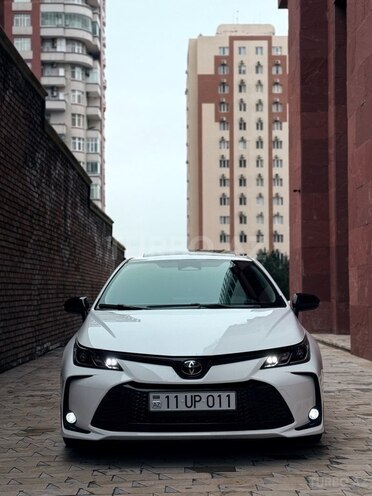 Toyota Corolla 2024, 18,000 km - 1.8 l - Bakı