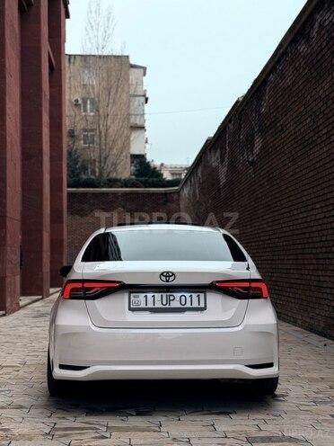 Toyota Corolla 2024, 18,000 km - 1.8 l - Bakı