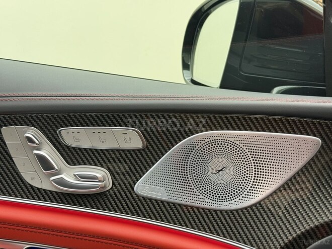 Mercedes AMG GT 53 4MATIC+-8