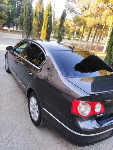 Volkswagen Passat 2006, 280,000 km - 2.0 л - Bakı
