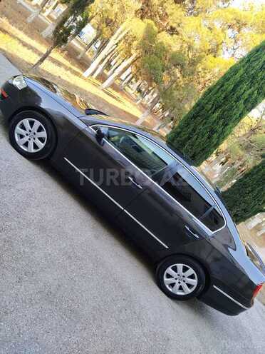 Volkswagen Passat 2006, 280,000 km - 2.0 л - Bakı