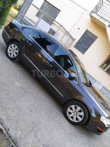 Volkswagen Passat 2006, 280,000 km - 2.0 л - Bakı