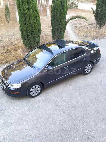 Volkswagen Passat 2006, 280,000 km - 2.0 л - Bakı