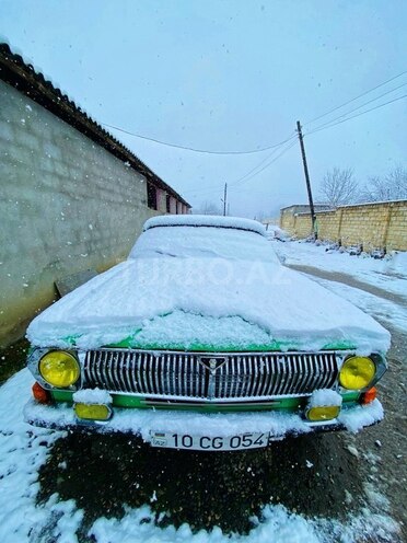 GAZ 24 1979, 180,000 km - 2.4 l - Quba