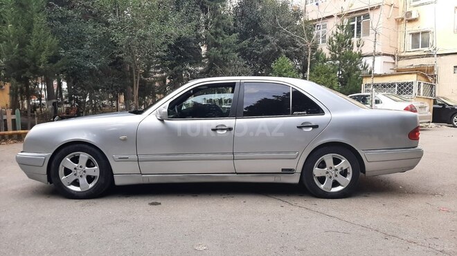 Mercedes E 230 1996, 389,756 km - 2.3 l - Bakı