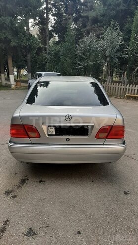 Mercedes E 230 1996, 389,756 km - 2.3 l - Bakı