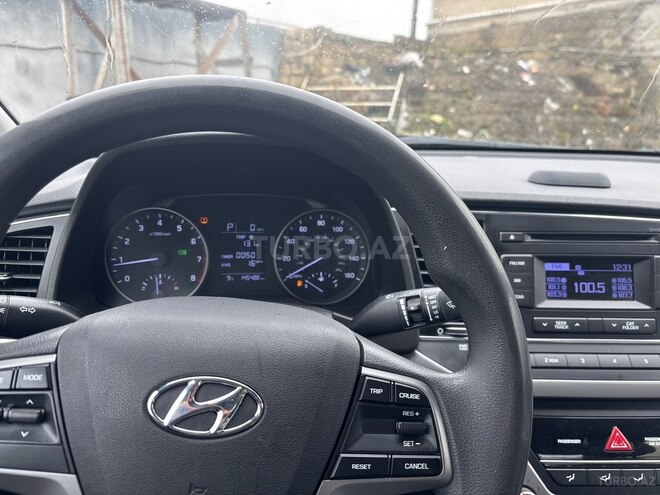 Hyundai Elantra 2017, 234,642 km - 2.0 л - Bakı