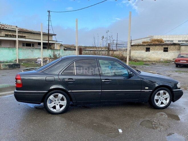 Mercedes C 180 1995, 328,541 km - 1.8 l - Bakı