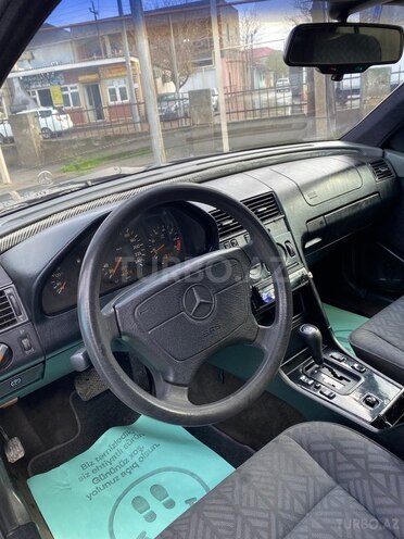 Mercedes C 180 1995, 328,541 km - 1.8 l - Bakı