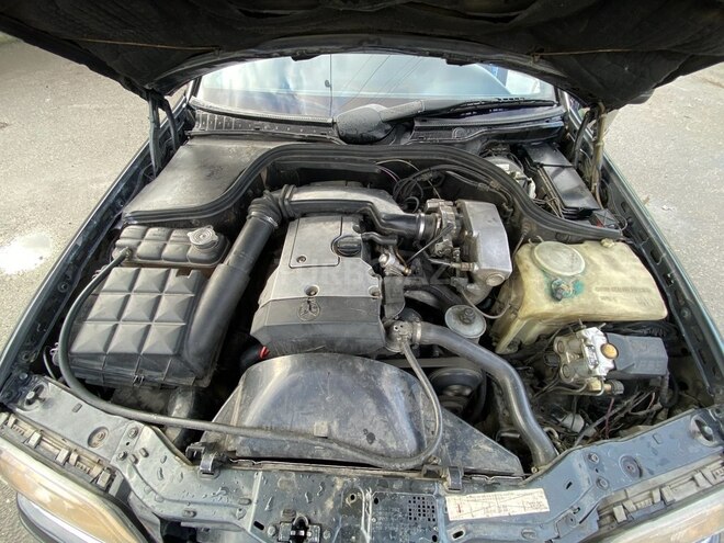 Mercedes C 180 1995, 328,541 km - 1.8 l - Bakı