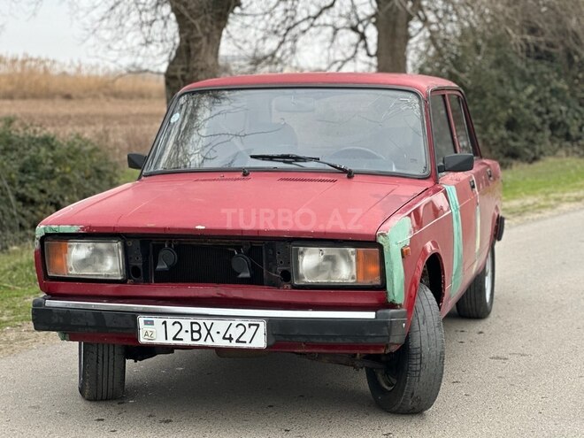LADA (VAZ) 2105 1993, 25,000 km - 1.5 l - Salyan
